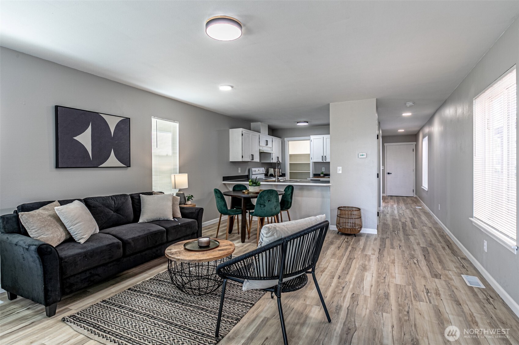 1320 S I Street Property Photo 3
