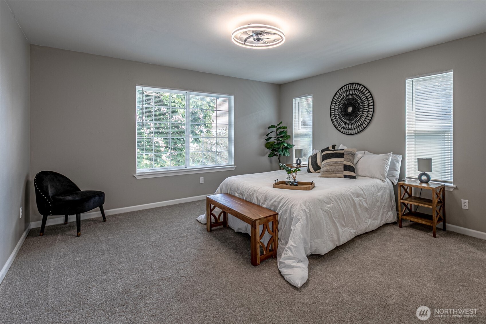 1320 S I Street Property Photo 10