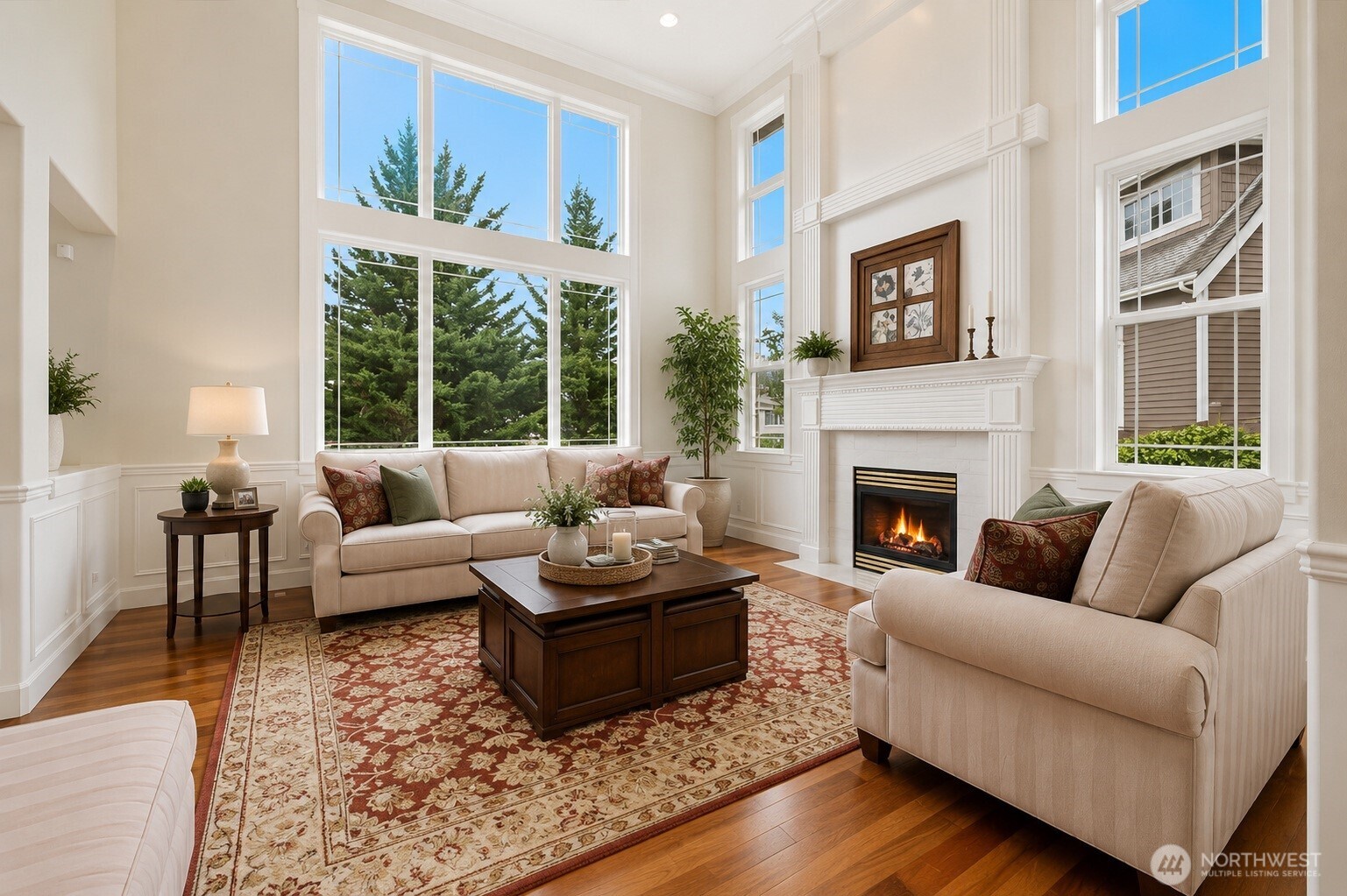 24121 Ne 1st Place Property Photo 4