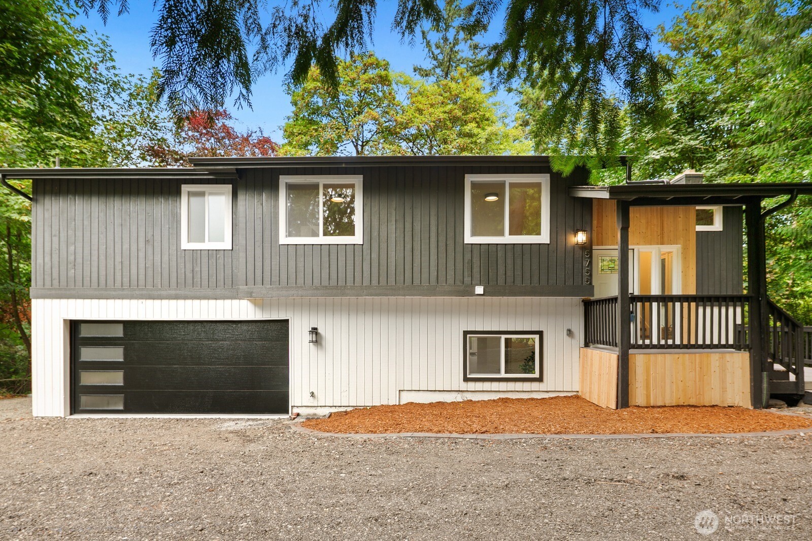 5755 Blakely Avenue Property Photo 1