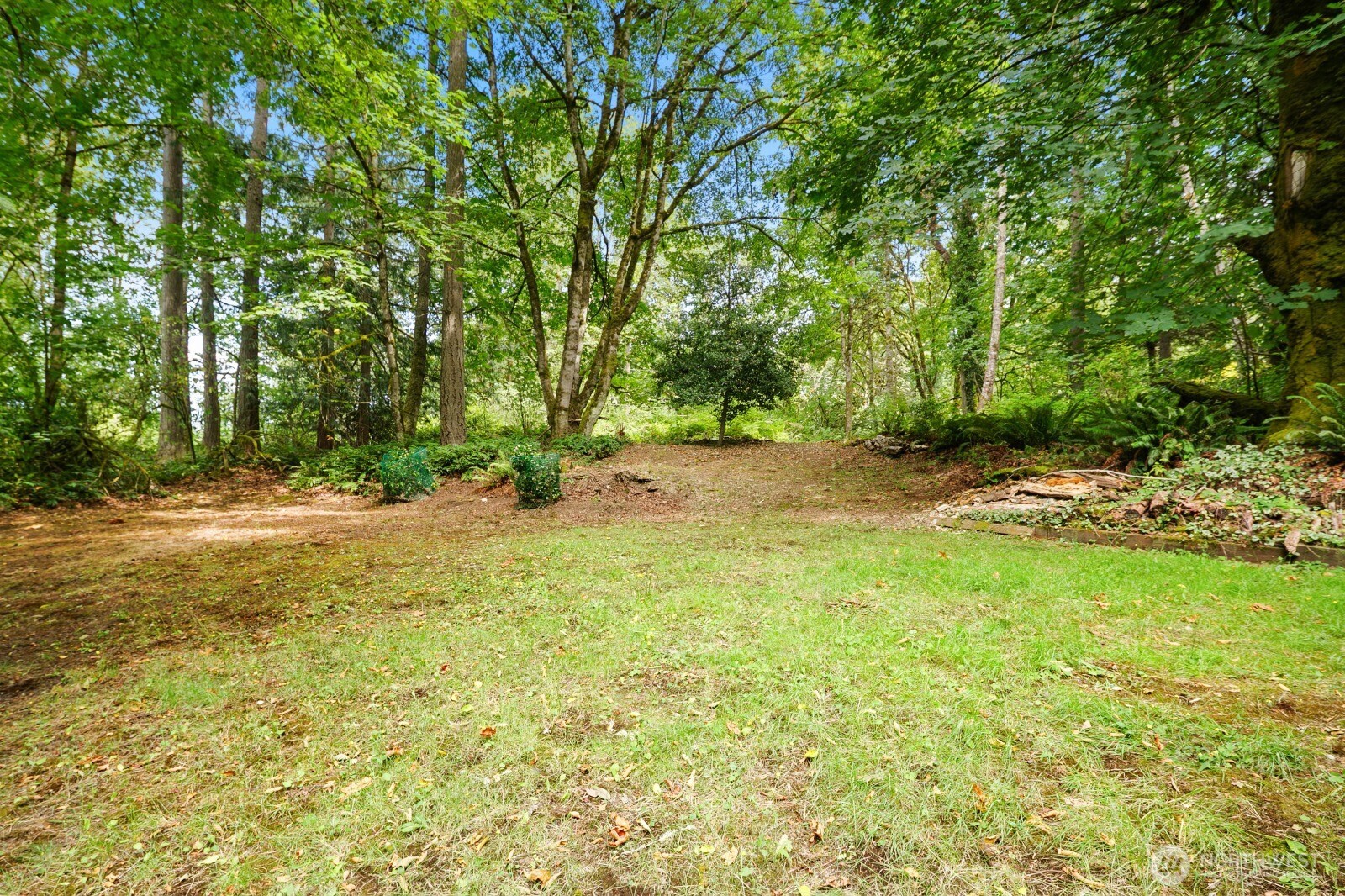 5755 Blakely Avenue Property Photo 35
