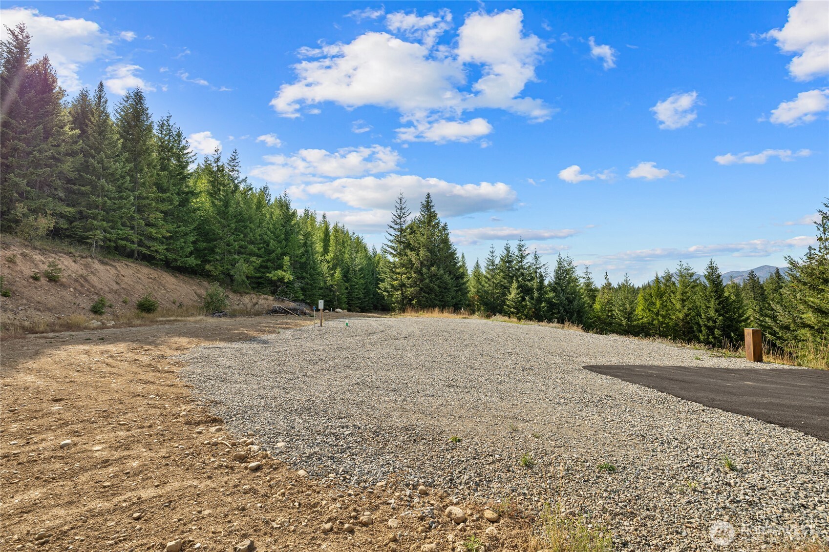 1220 Stone Ridge Drive Property Photo 8
