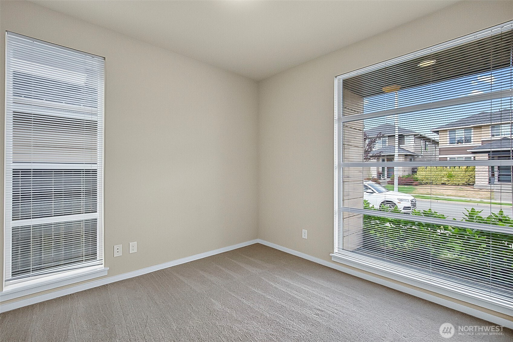 19798 135th Street Property Photo 4