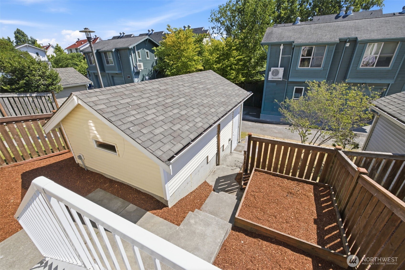7624 39th Avenue Property Photo 32
