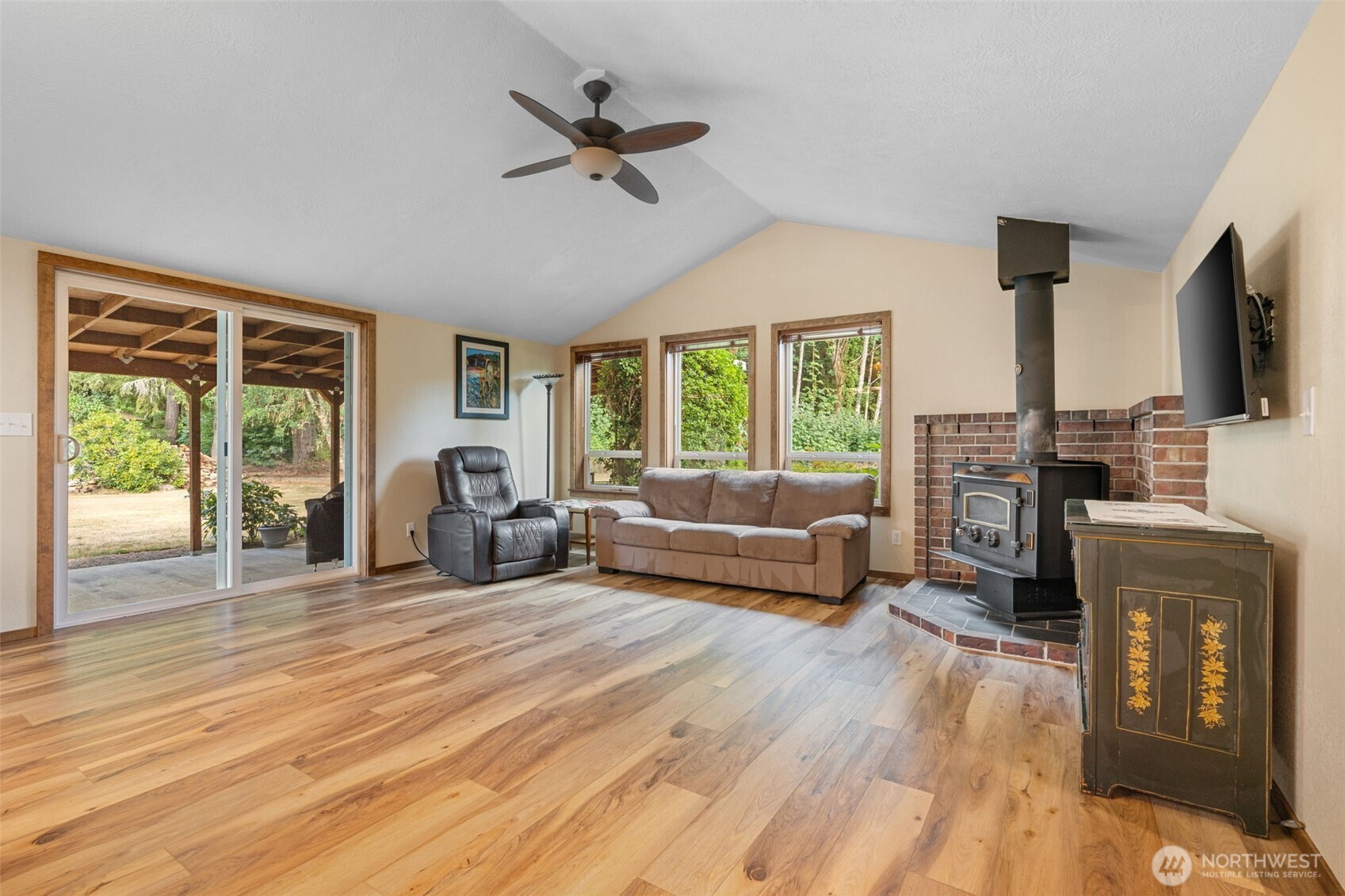 9734 65th Lane Property Photo 14