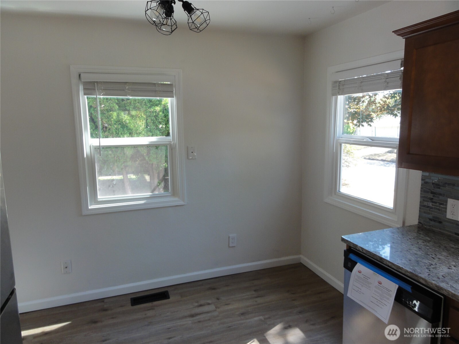 4539 S L Street Property Photo 7