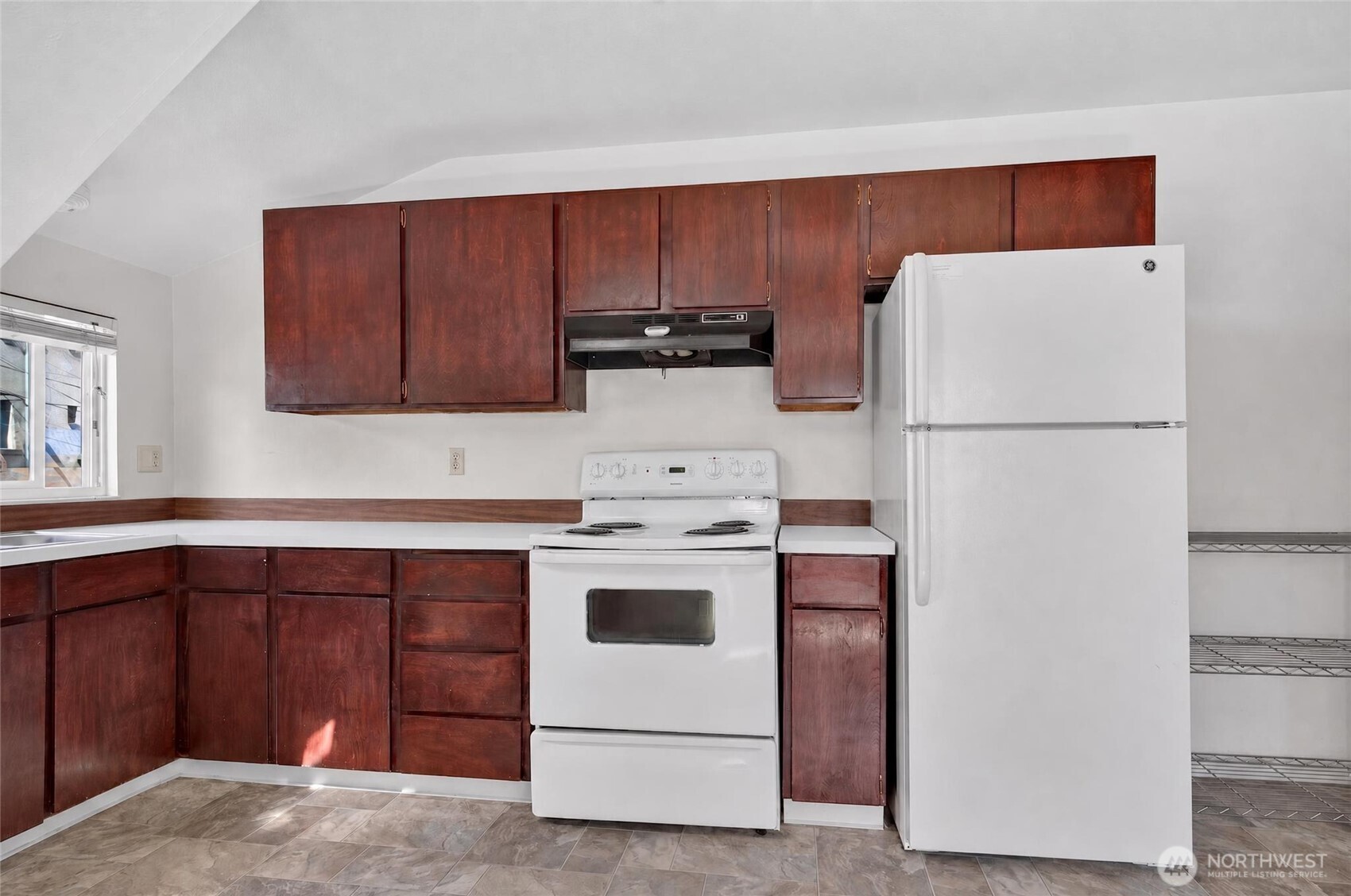 2346 Fawcett Avenue Property Photo 12