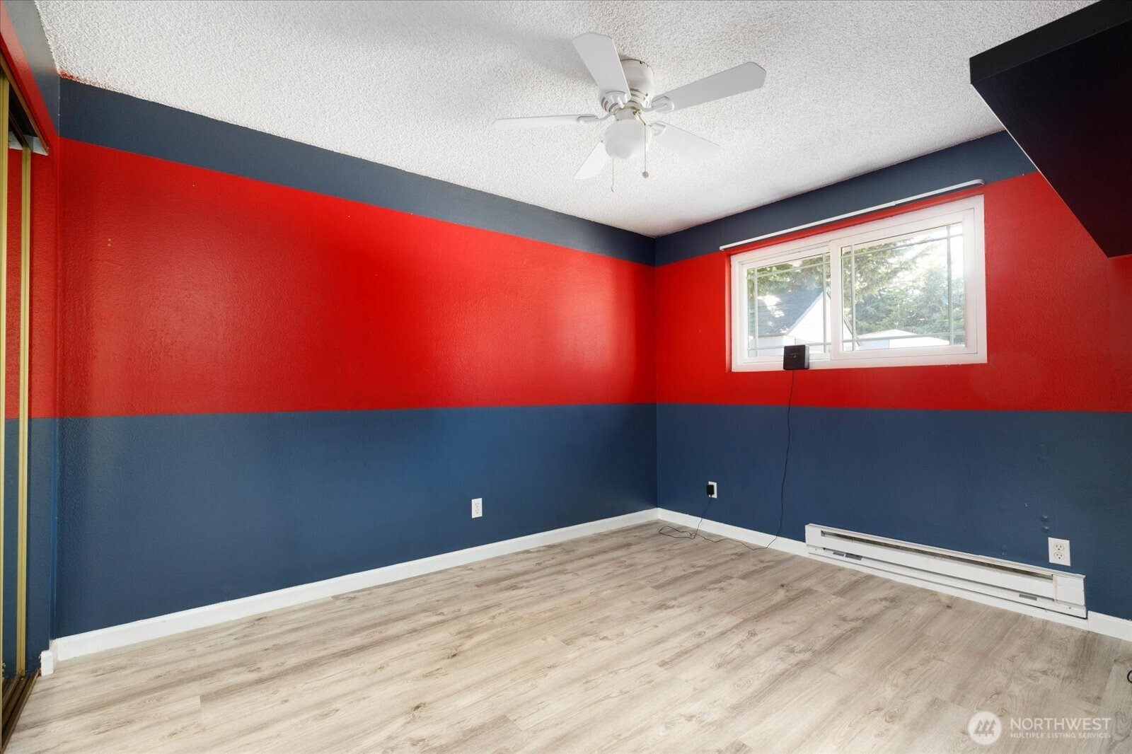 577 Salal St. Property Photo 16