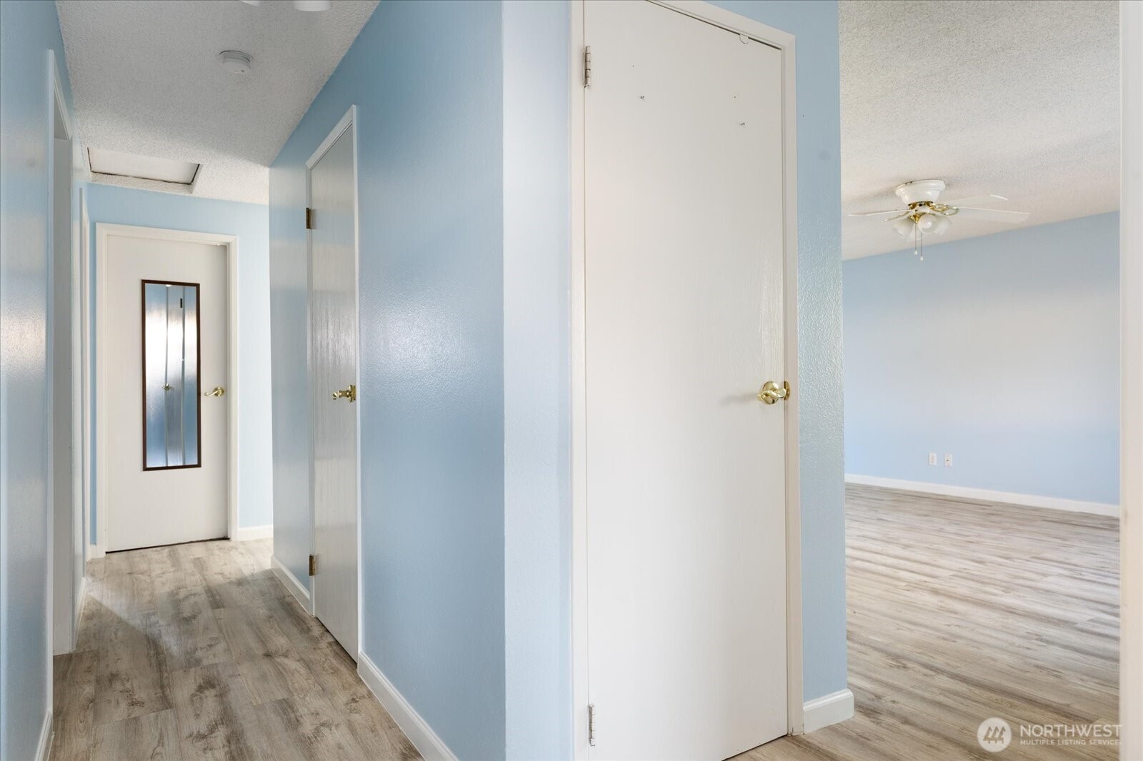 577 Salal St. Property Photo 22