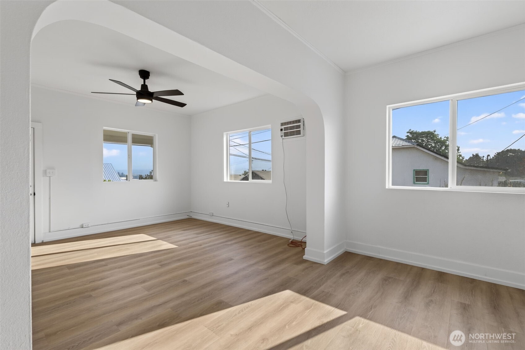 617 3rd Street Property Photo 12