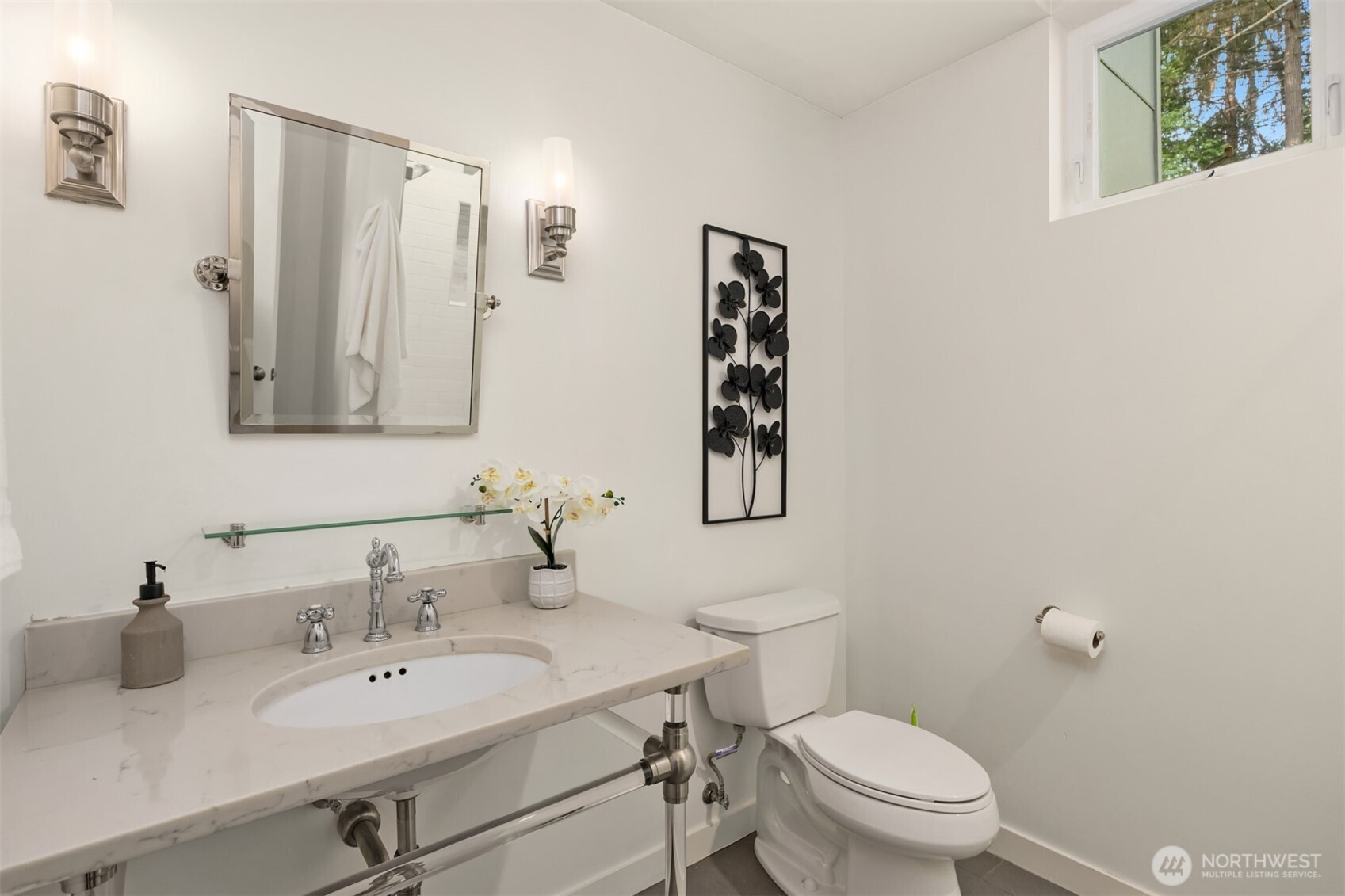 4959 Lynwood Center Road Property Photo 11