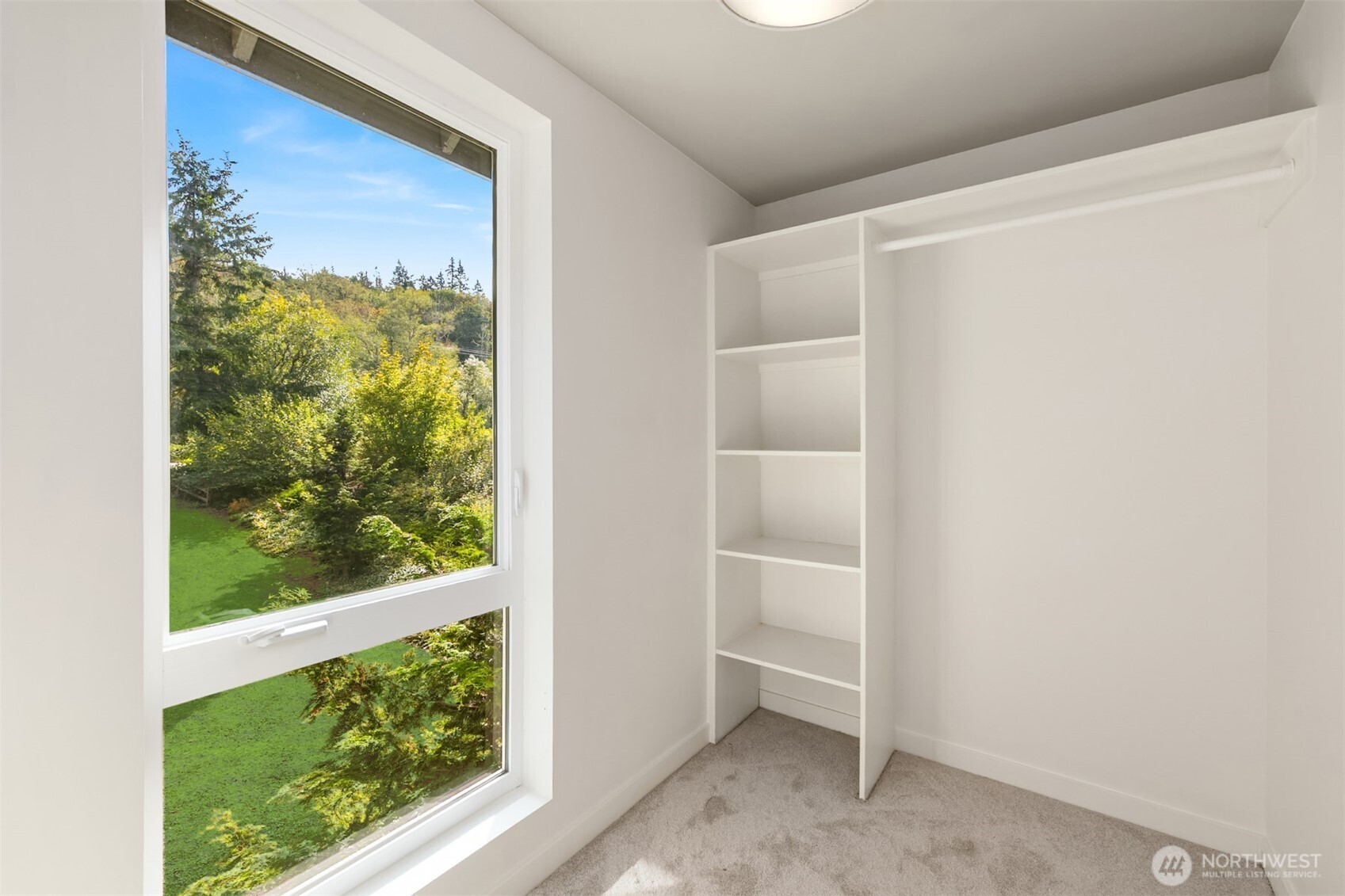 4959 Lynwood Center Road Property Photo 15