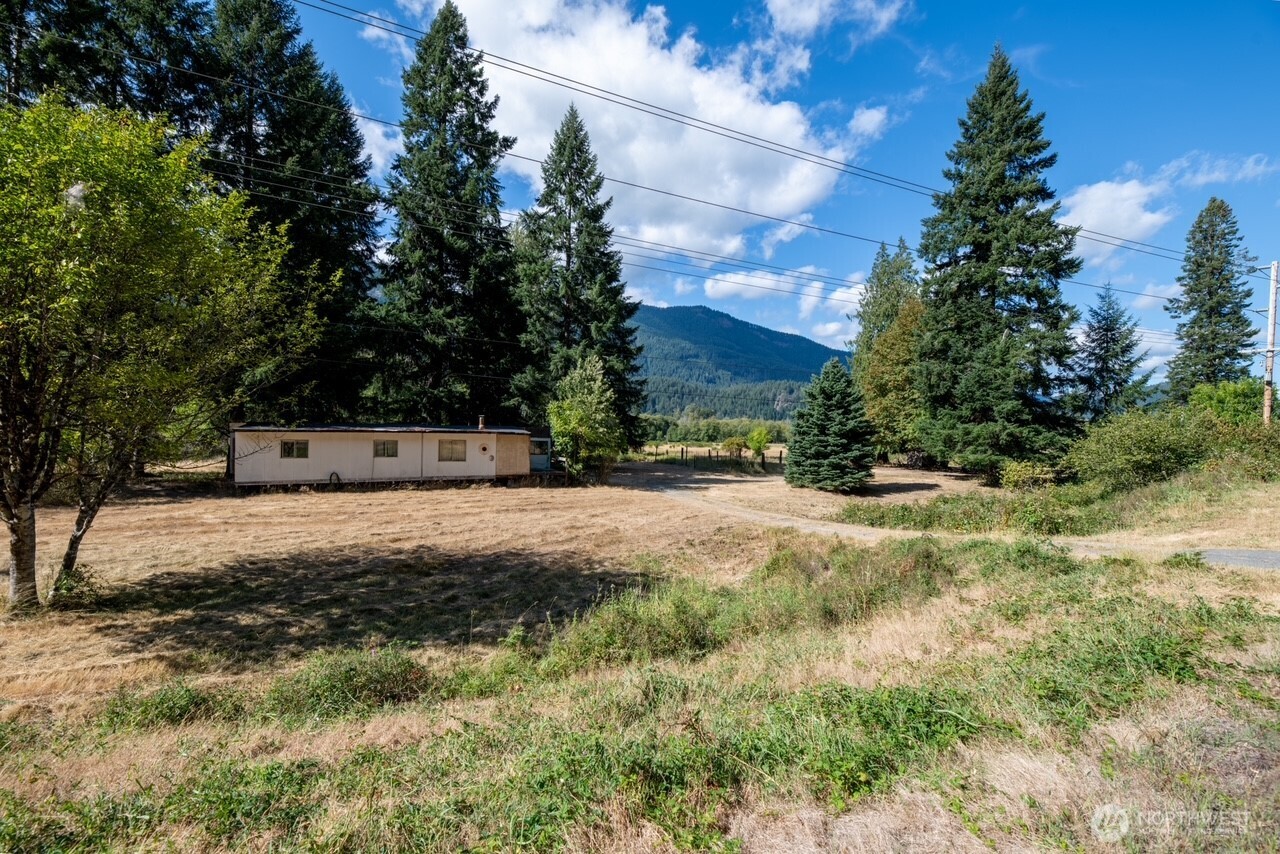 11737 Us Hwy 12 Property Photo 8