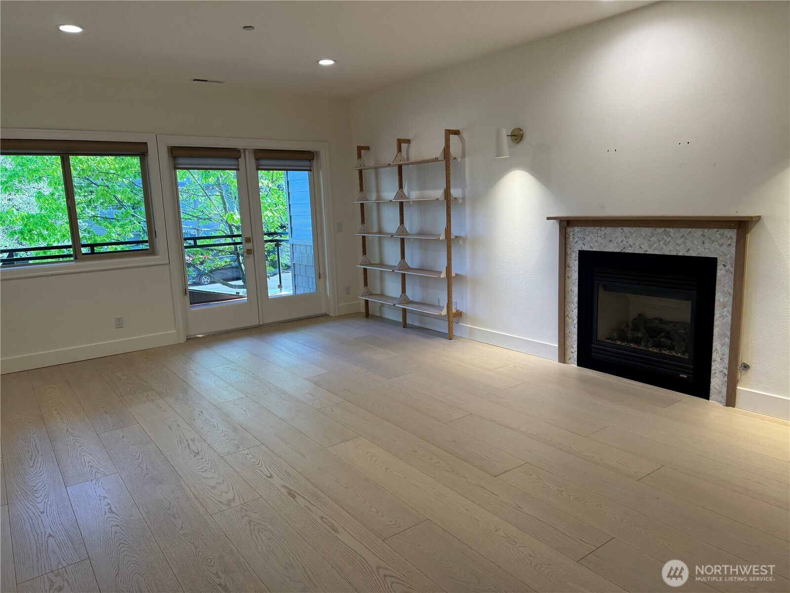 360 Knechtel Way 207 Property Photo 6
