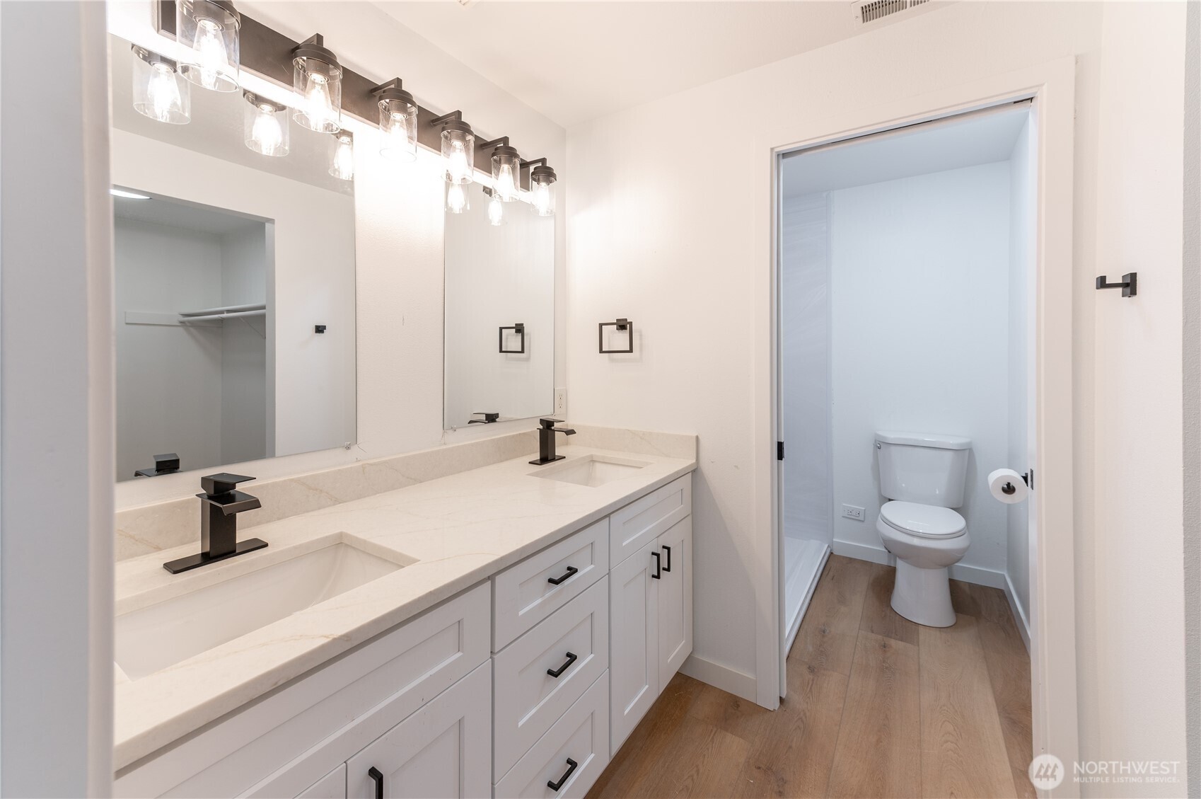 3624 Nassau Avenue Property Photo 9