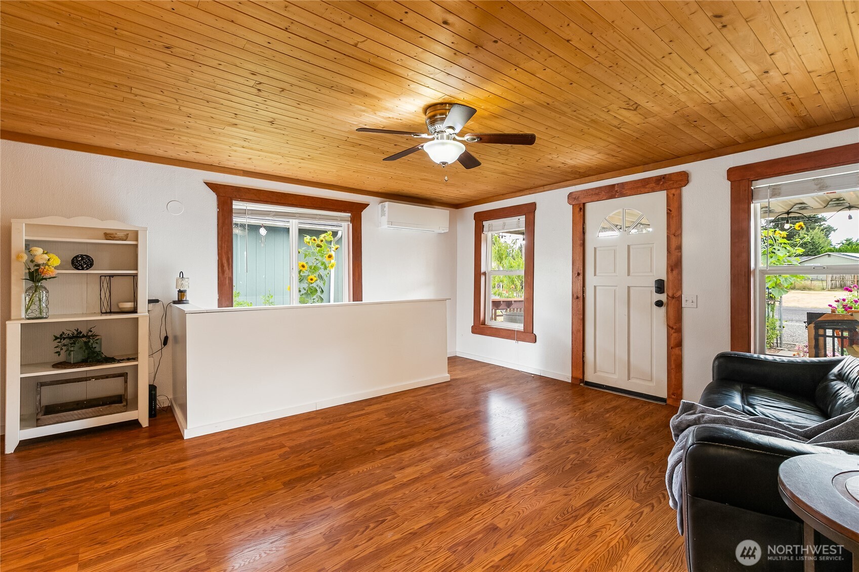 610 Strandell St. Property Photo 11