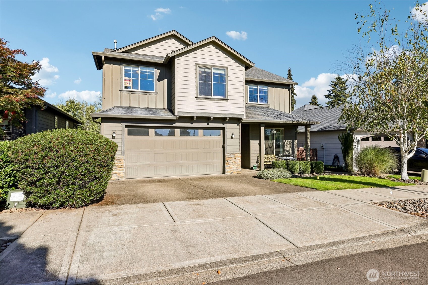 527 N Allen Creek Drive Property Photo 2