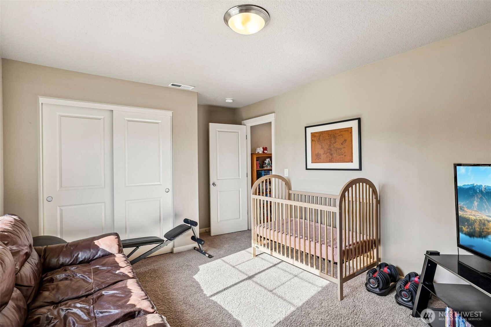 527 N Allen Creek Drive Property Photo 17