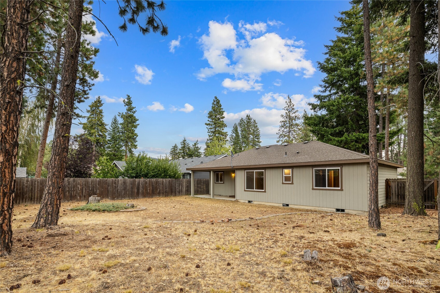 302 Denny Avenue Property Photo 3