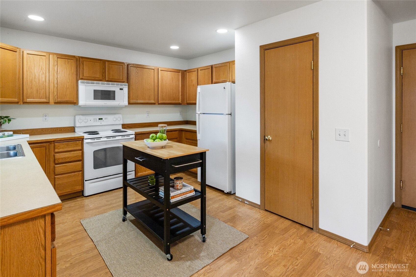 302 Denny Avenue Property Photo 16