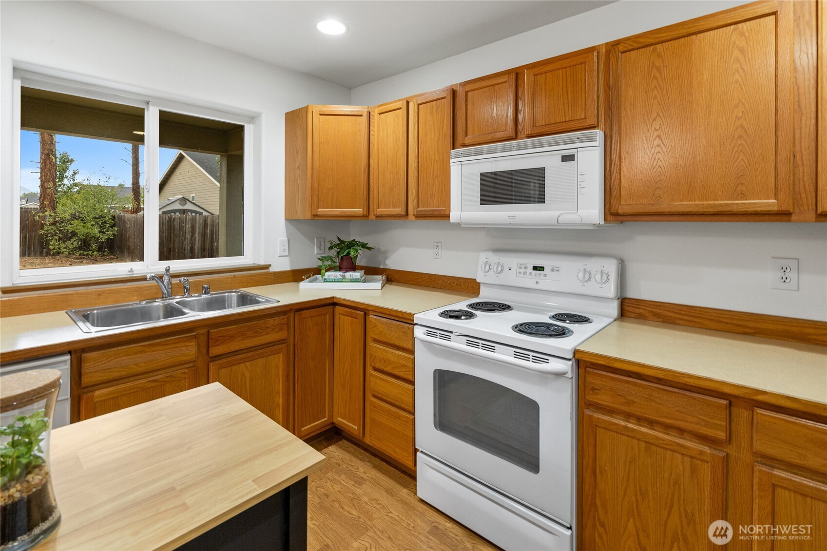 302 Denny Avenue Property Photo 17