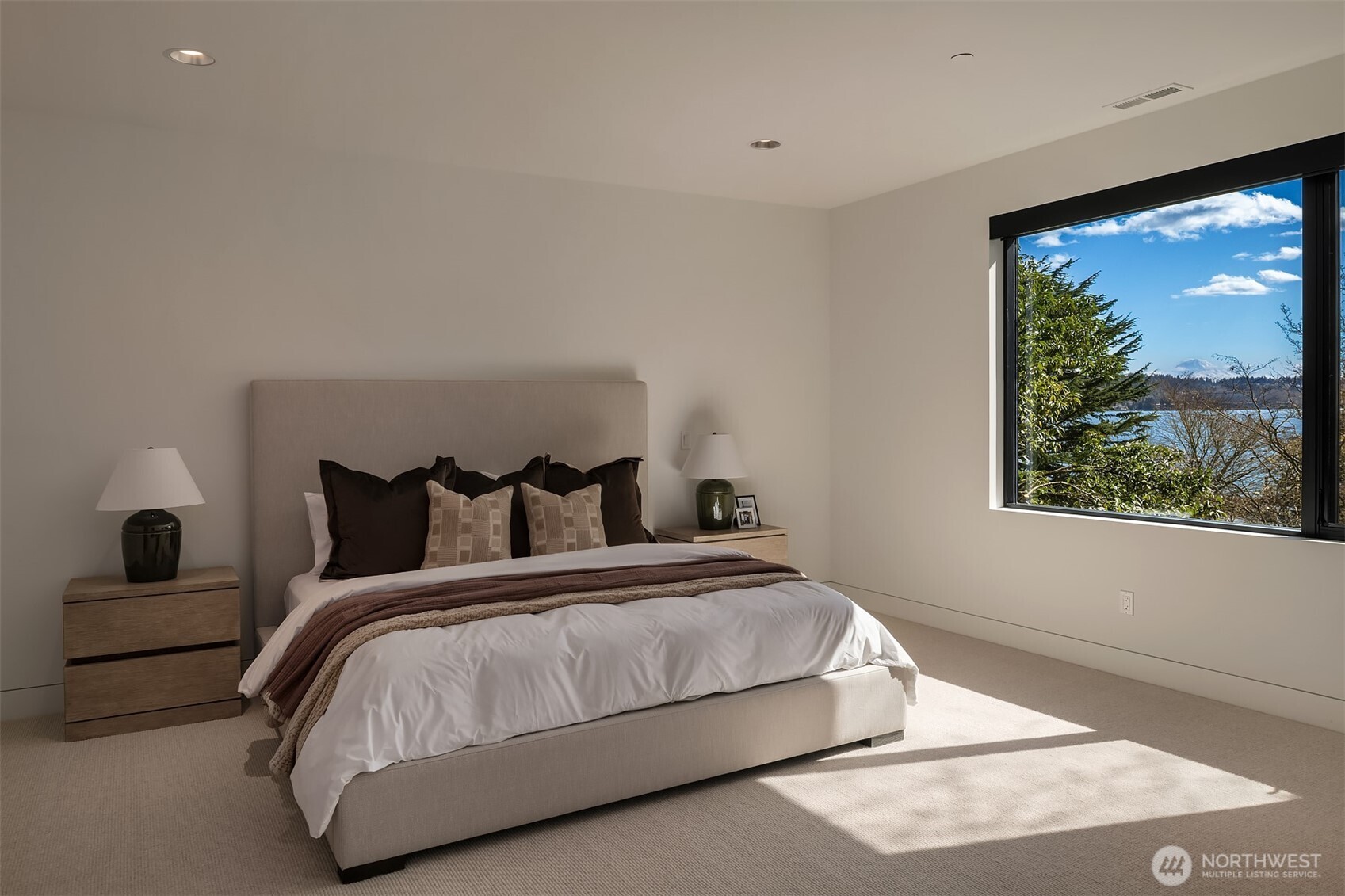 5330 Butterworth Road Property Photo 33