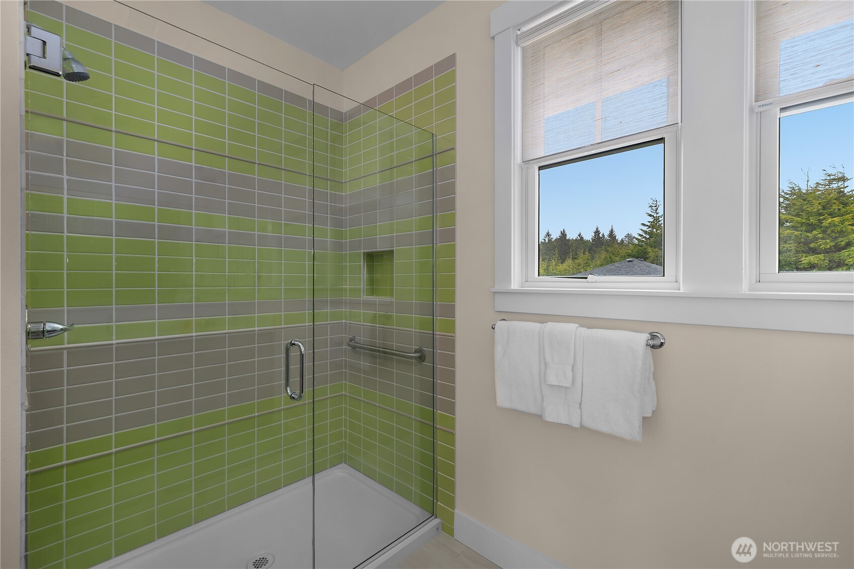 36 Easthaven Street Property Photo 18