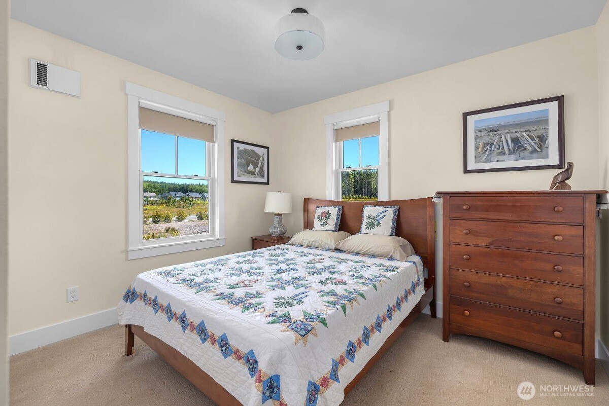 36 Easthaven Street Property Photo 28