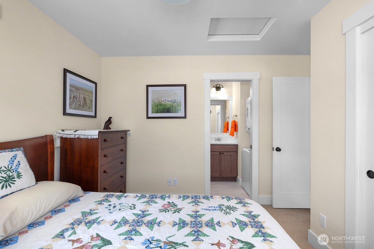 36 Easthaven Street Property Photo 29