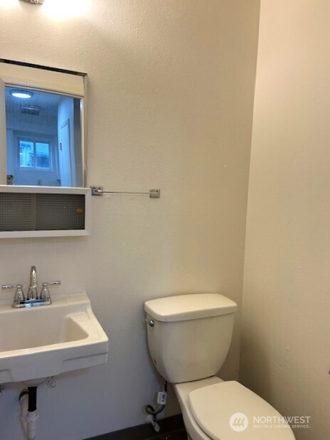 1 Pacific Place 1 Property Photo 19