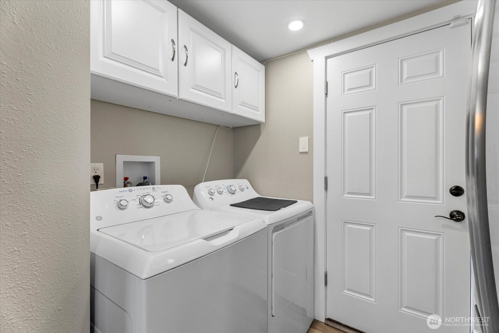 3571 E K Street Property Photo 13