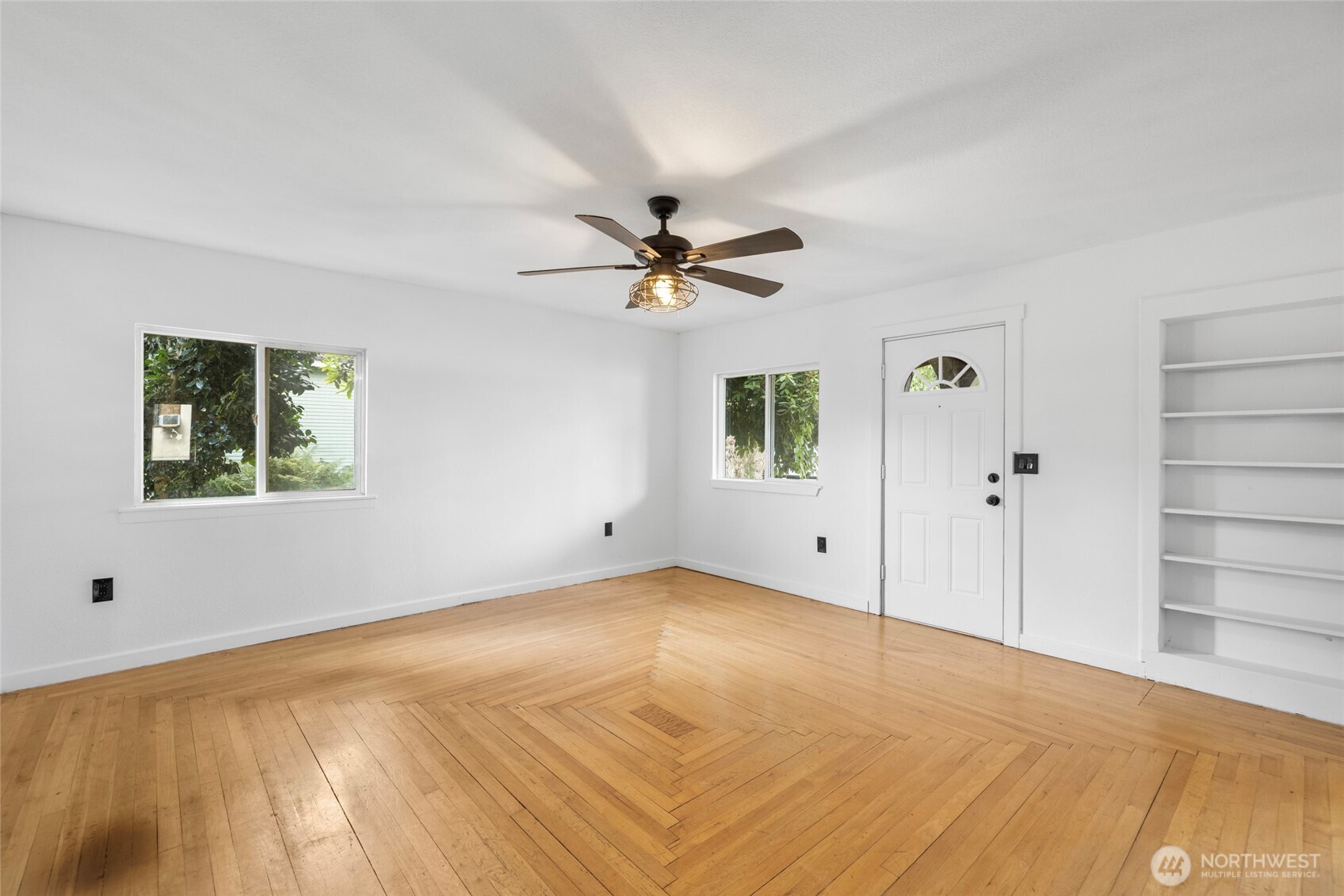 213 Reed Street Property Photo 5