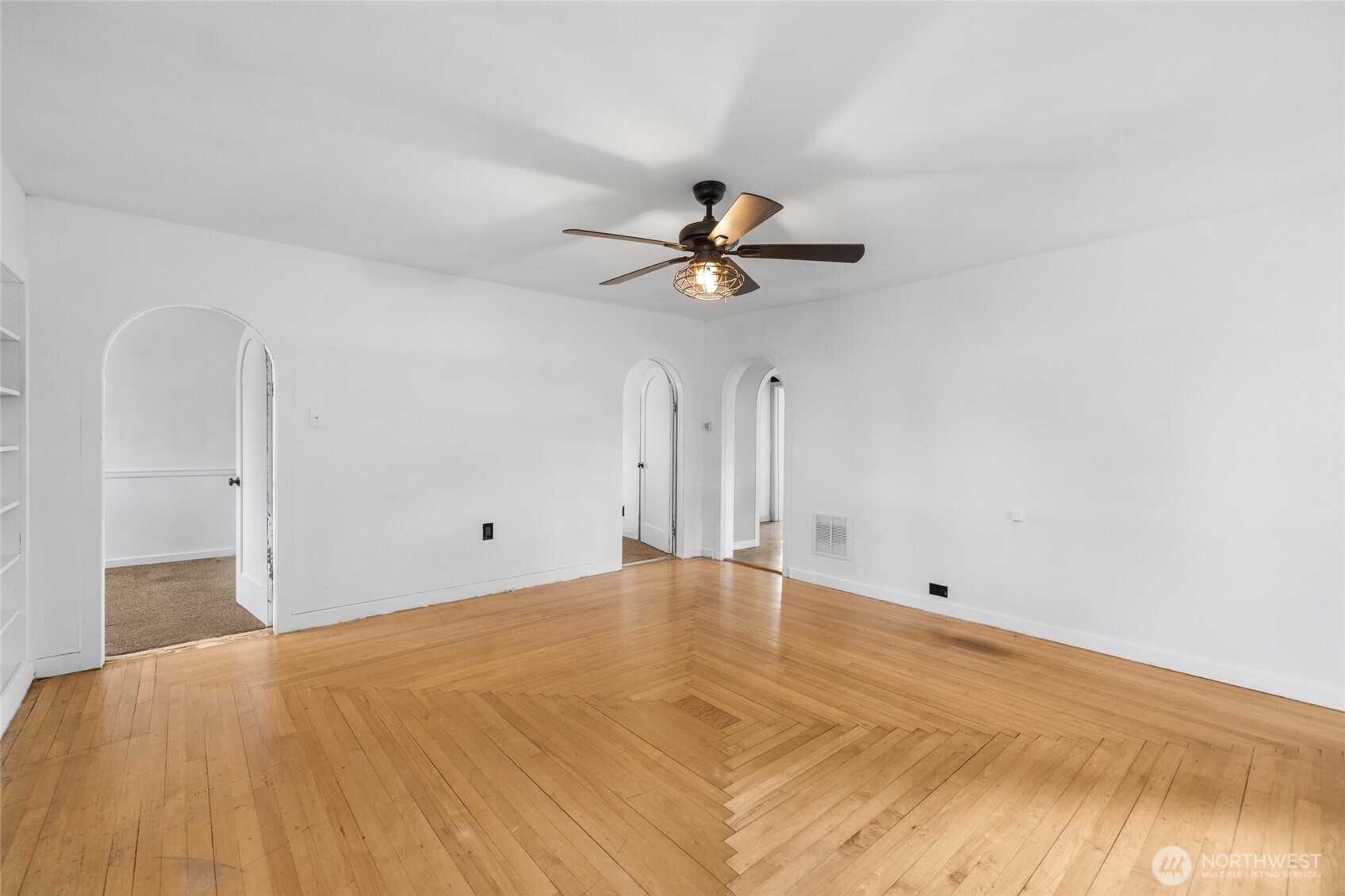 213 Reed Street Property Photo 7