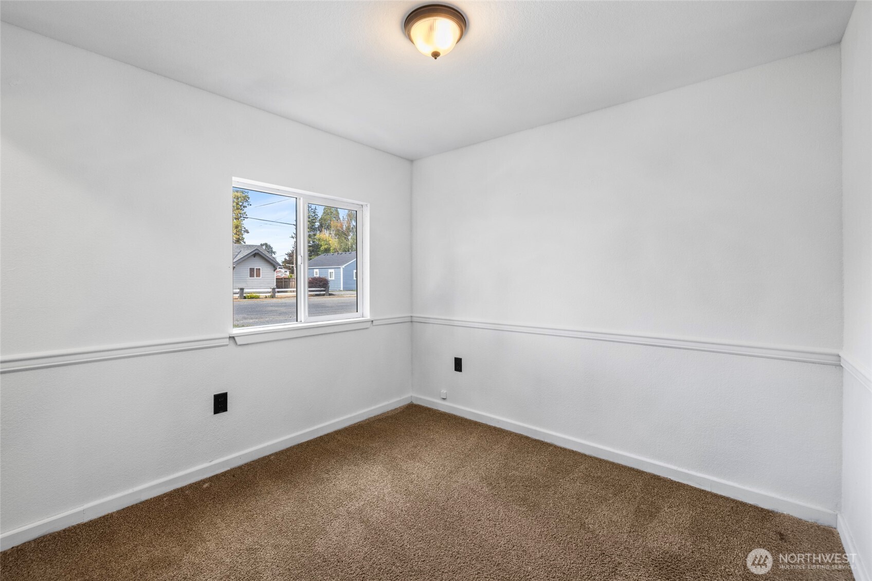 213 Reed Street Property Photo 8
