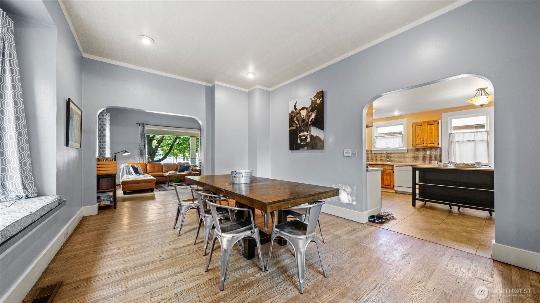 528 E Alder Street Property Photo 8