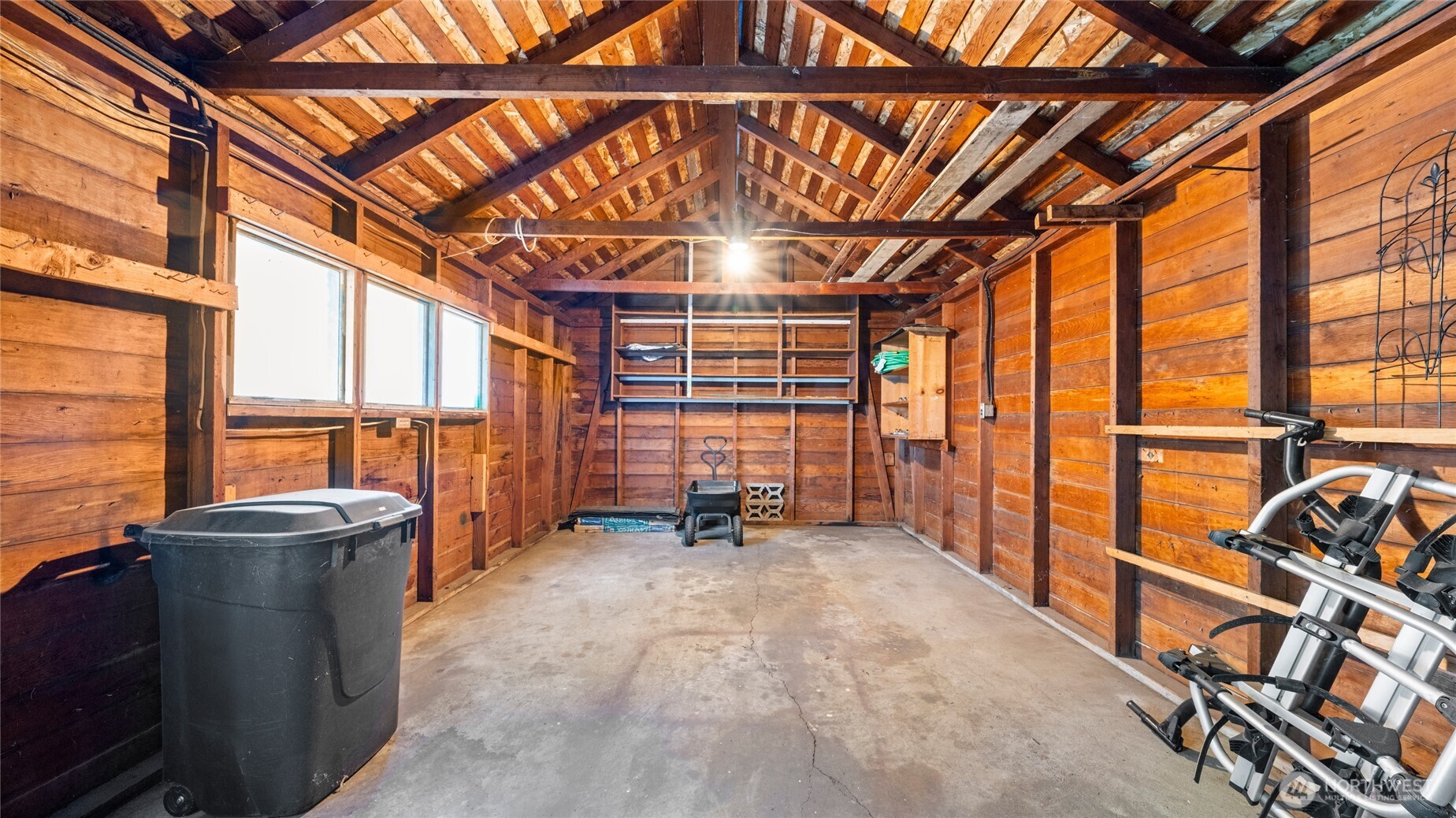 528 E Alder Street Property Photo 36