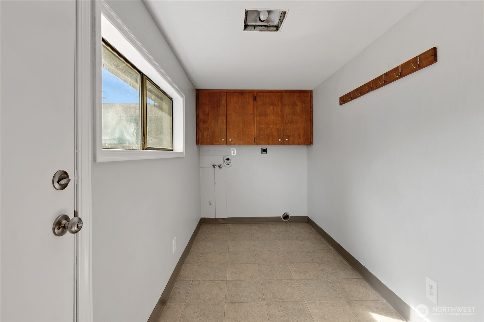 3517 S Madison St Property Photo 10