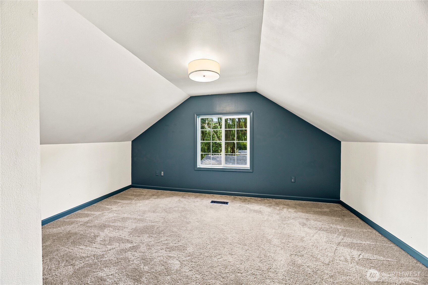 2803 9th Street Property Photo 15