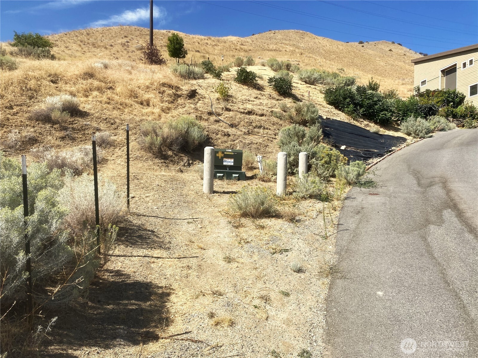 1936 Dorner Place Property Photo 8