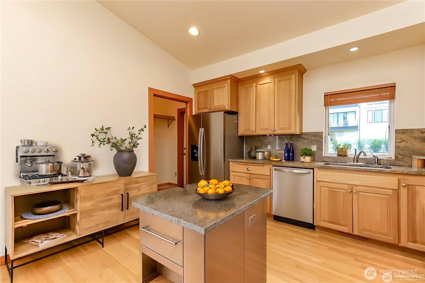 6121 Madrona Drive Property Photo 11