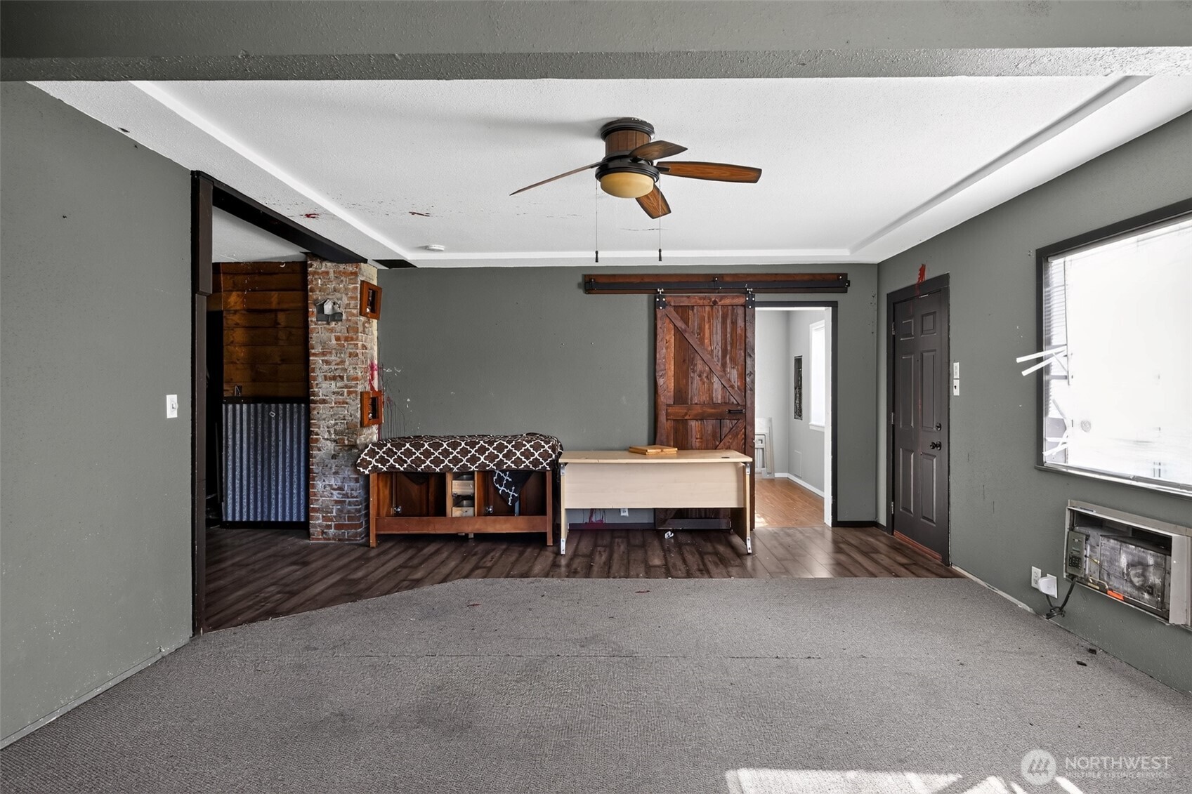 9305 Golden Given Road Property Photo 2