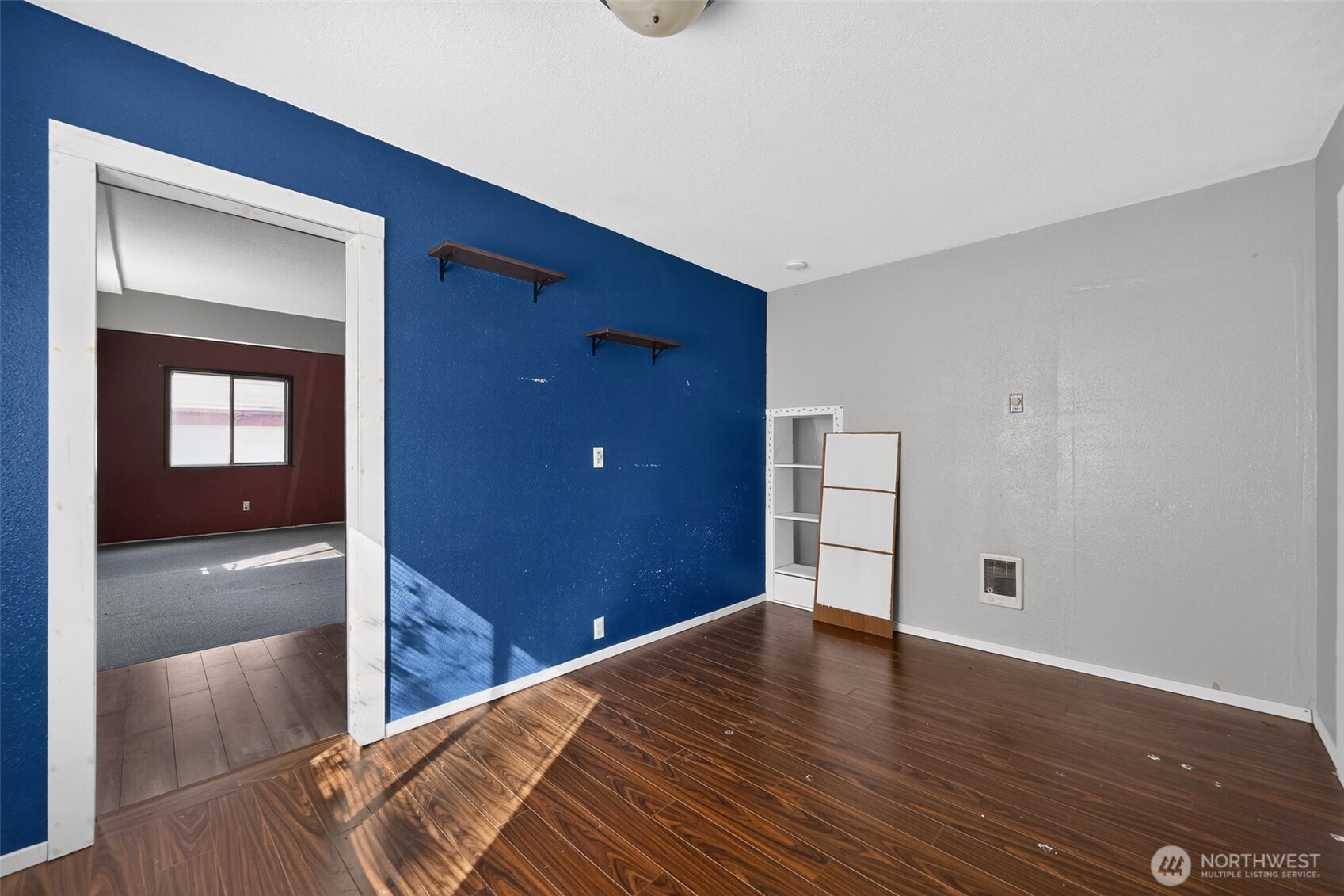 9305 Golden Given Road Property Photo 10