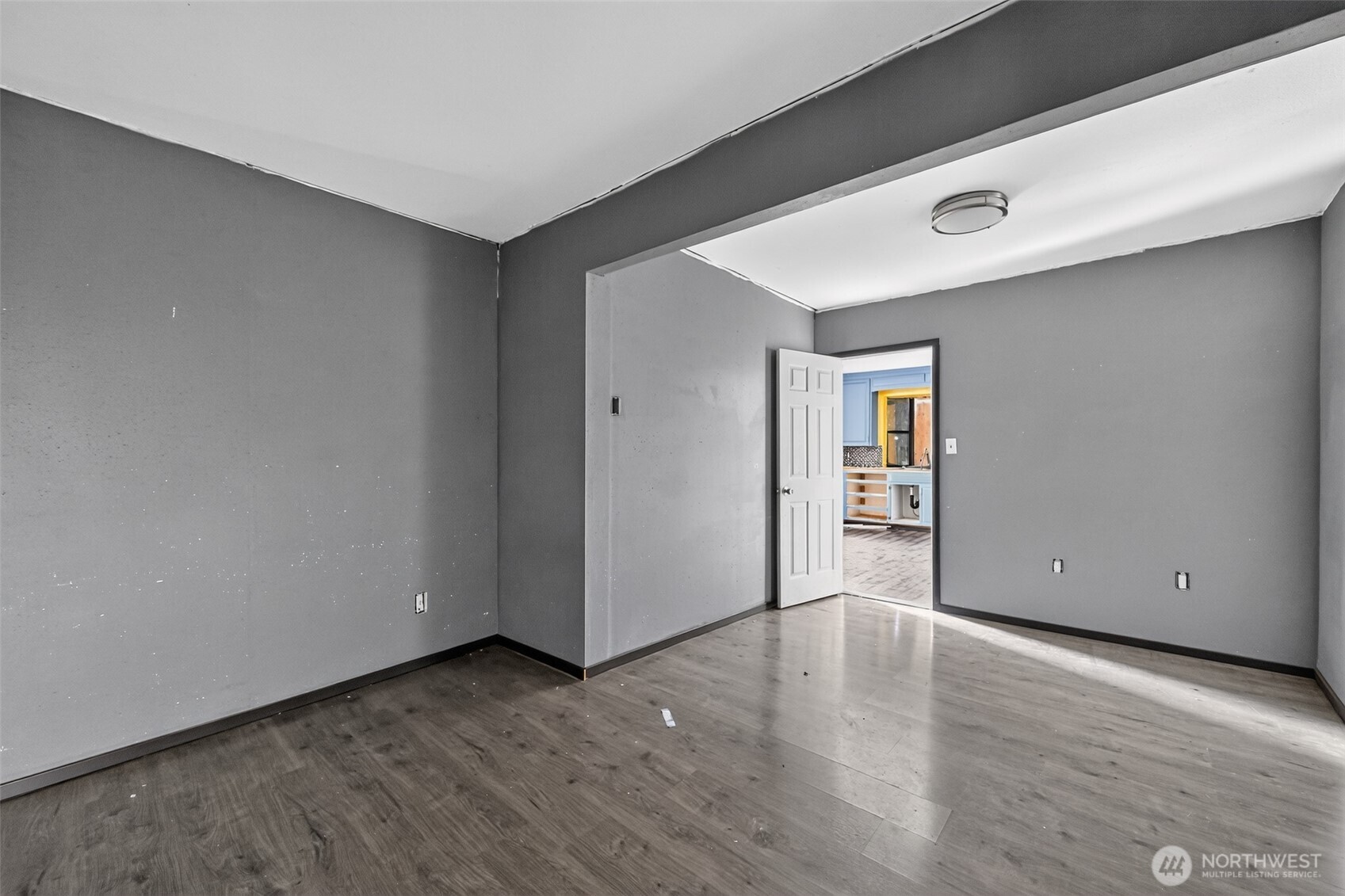 9305 Golden Given Road Property Photo 14