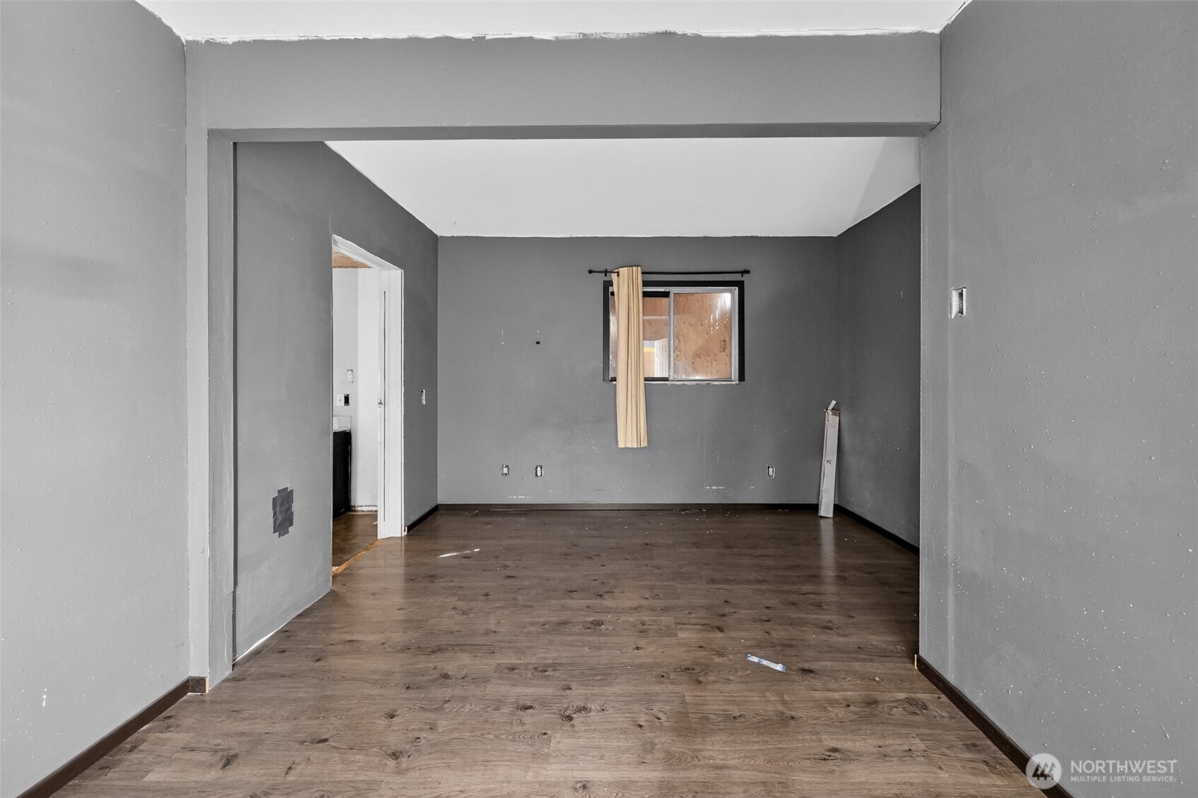 9305 Golden Given Road Property Photo 15