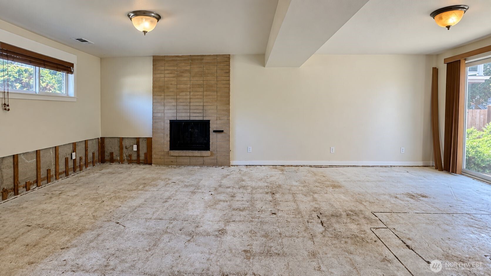1822 N Bristol Street Property Photo 25