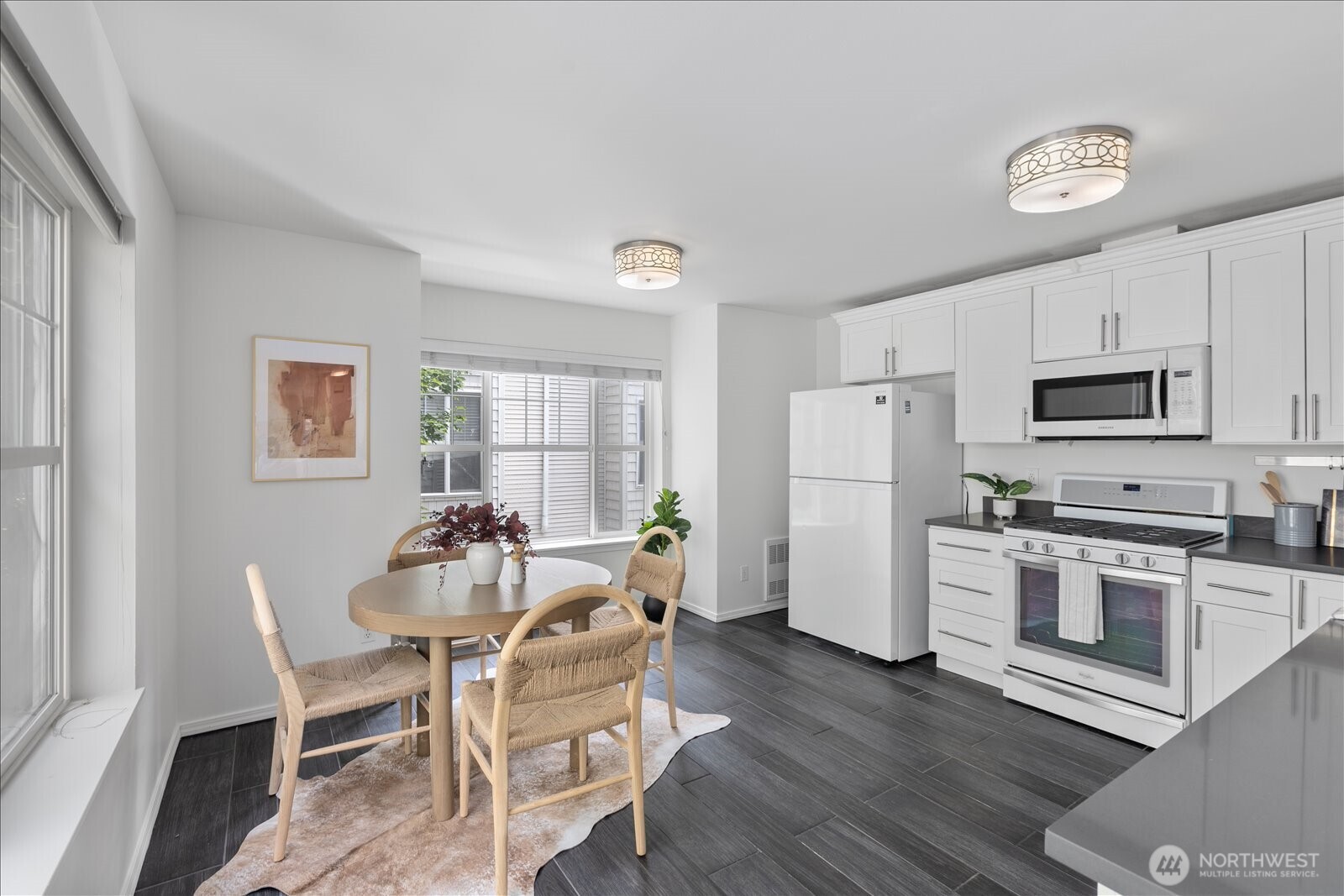 13716 Midvale Avenue C Property Photo 14