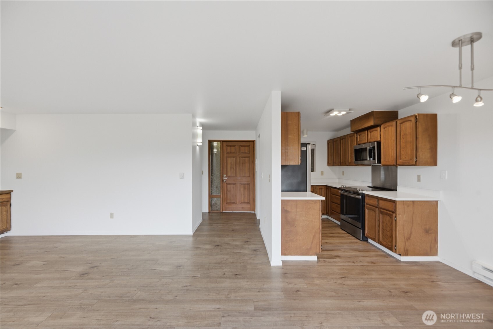 717 122nd Avenue B2 Property Photo 15