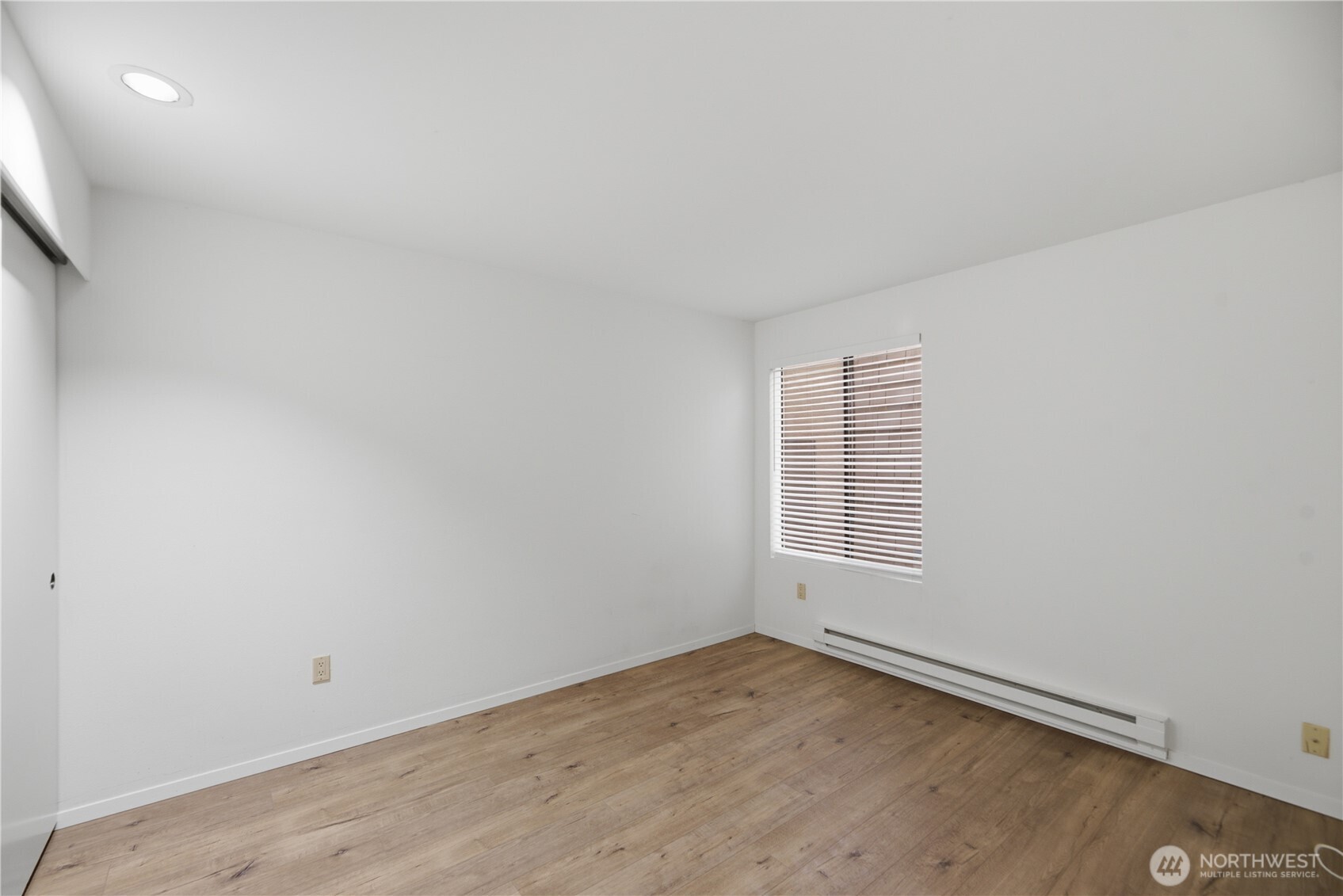 717 122nd Avenue B2 Property Photo 24