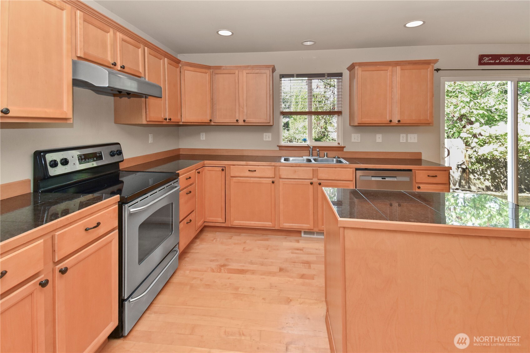 11709 1st Place Property Photo 19