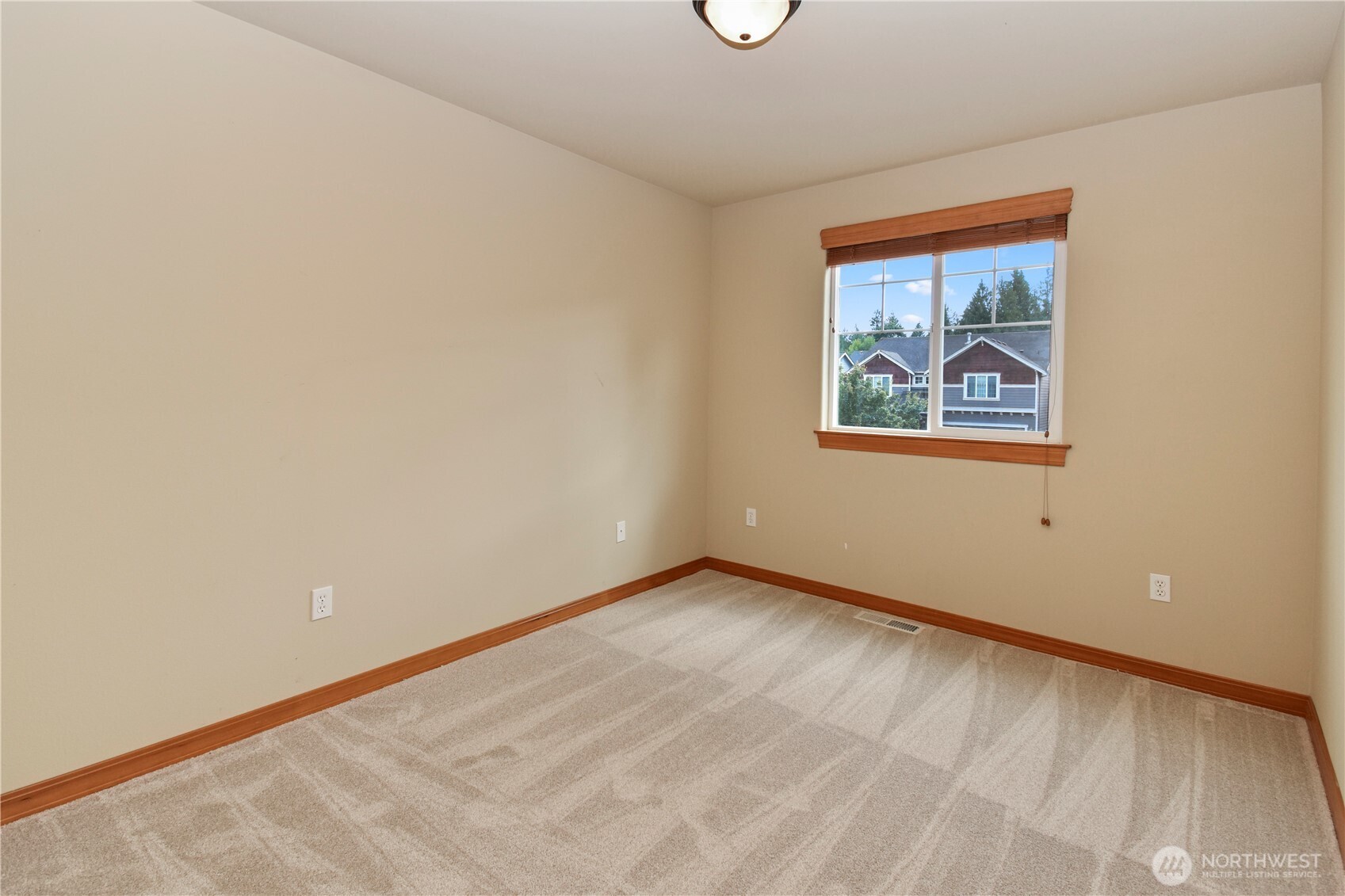 11709 1st Place Property Photo 33